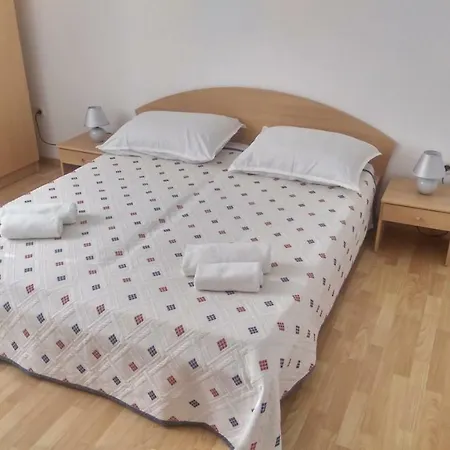 Mauro Appartamento Ražanac